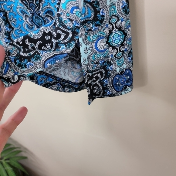 Allison Joy | Blue Boho Print Criss Cross Front Tank Top Size Medium - Picture 5 of 7